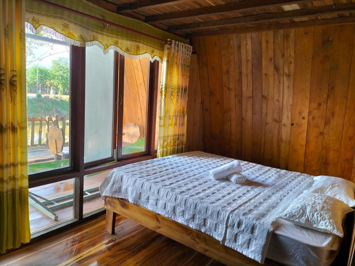 Rice Straw Green Lodge- Resort Quan Tom ภายนอก รูปภาพ