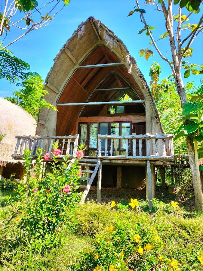 Rice Straw Green Lodge- Resort Quan Tom ภายนอก รูปภาพ