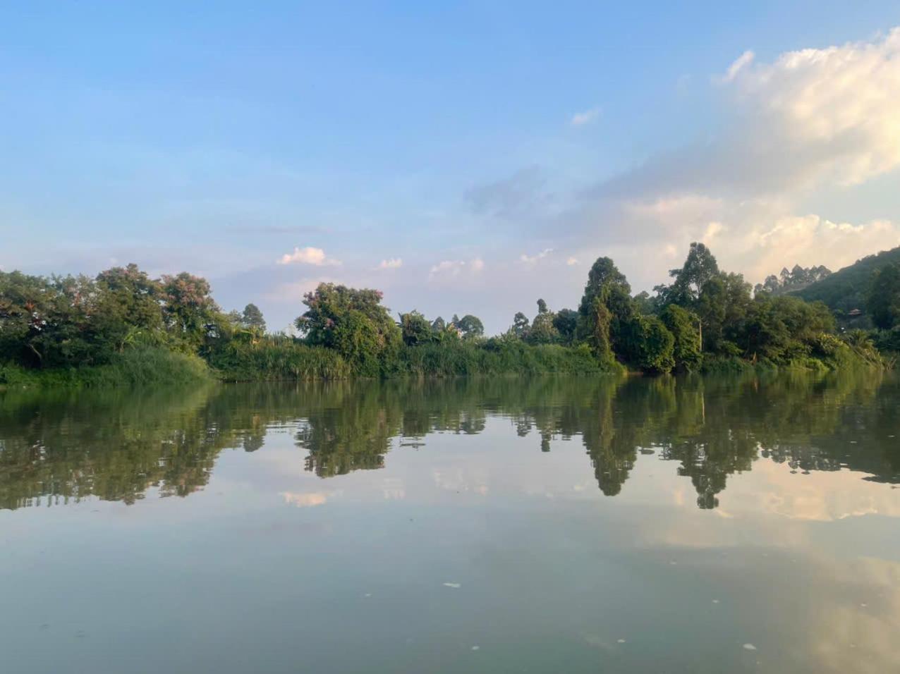 Rice Straw Green Lodge- Resort Quan Tom ภายนอก รูปภาพ